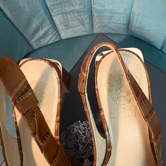 Vince Camuto Tan Croc-Embossed Heels - Picture 3 of 7